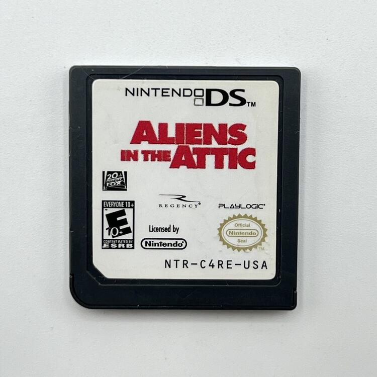 Aliens in the Attic (Loose) (used)